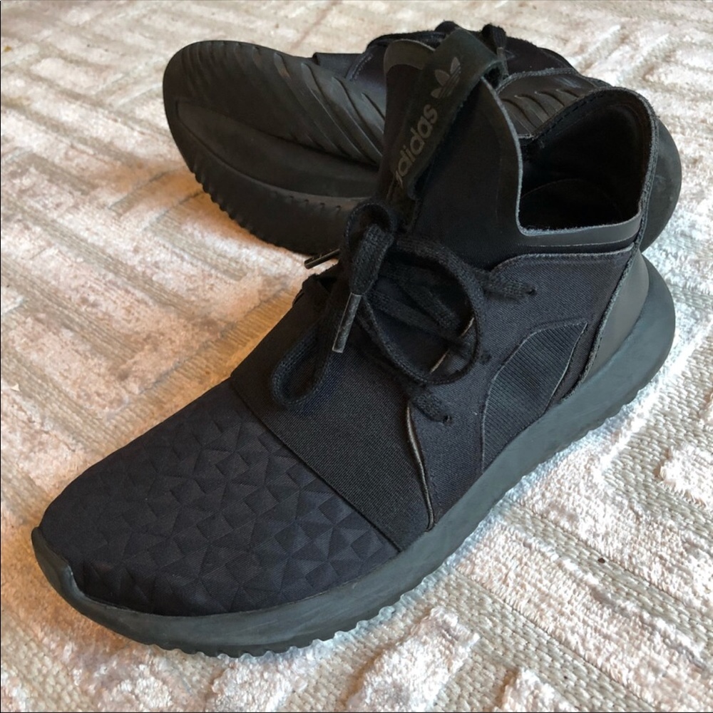 adidas tubular
